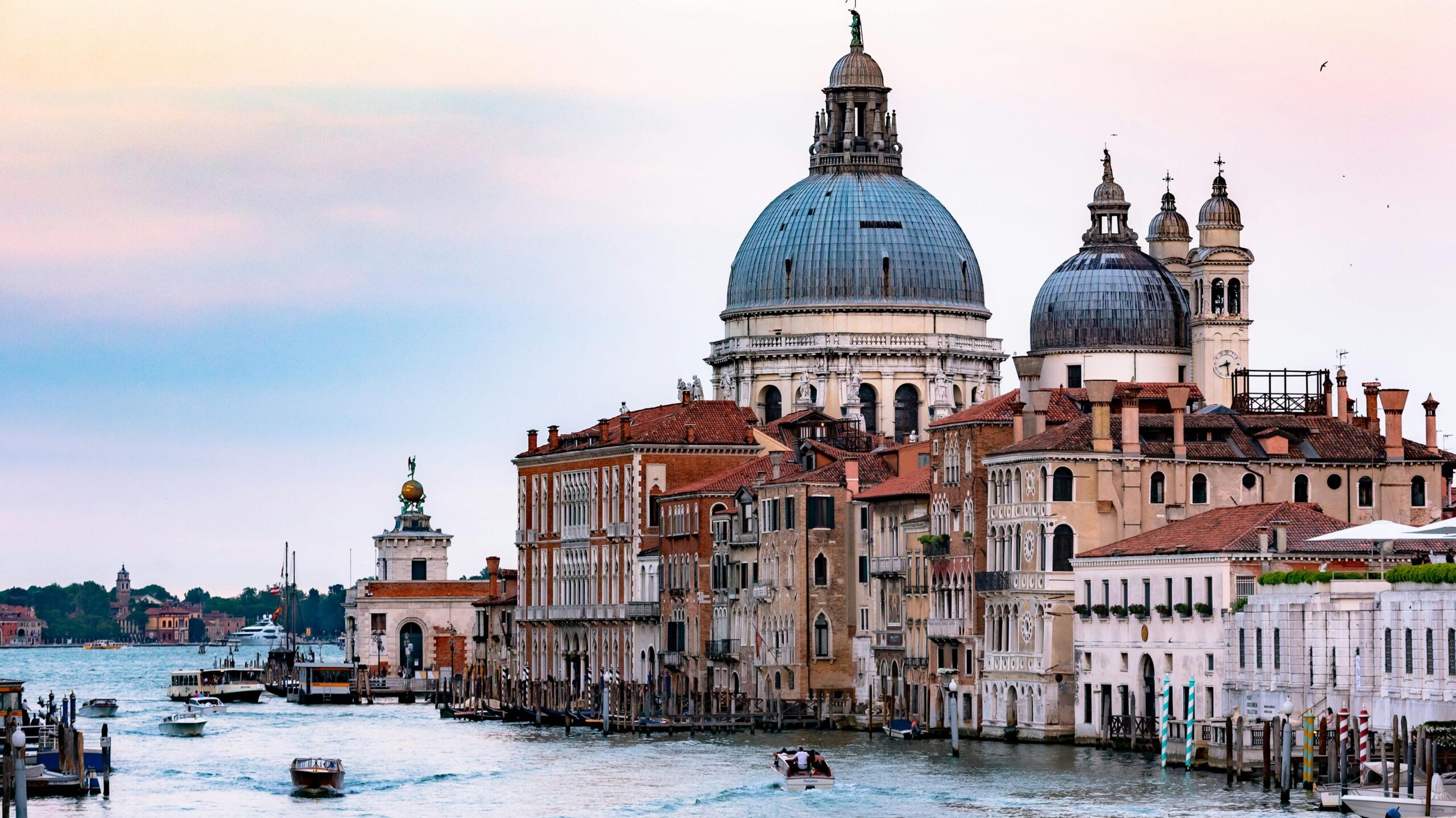 ¡Italia: un viaje épico a través de regiones inolvidables!